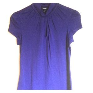 Express peek hole shirt